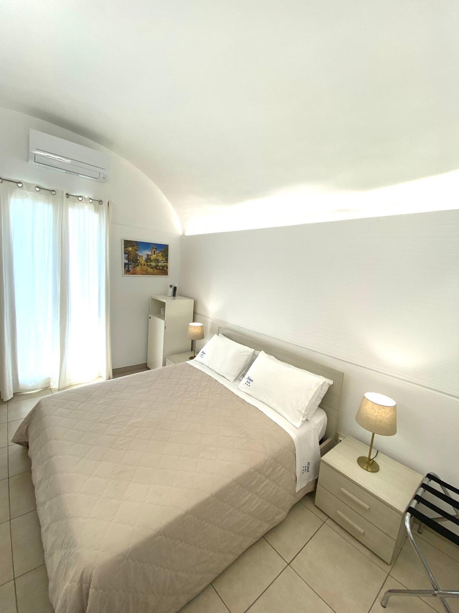 Nina B&B Giardini Naxos Bilik gambar