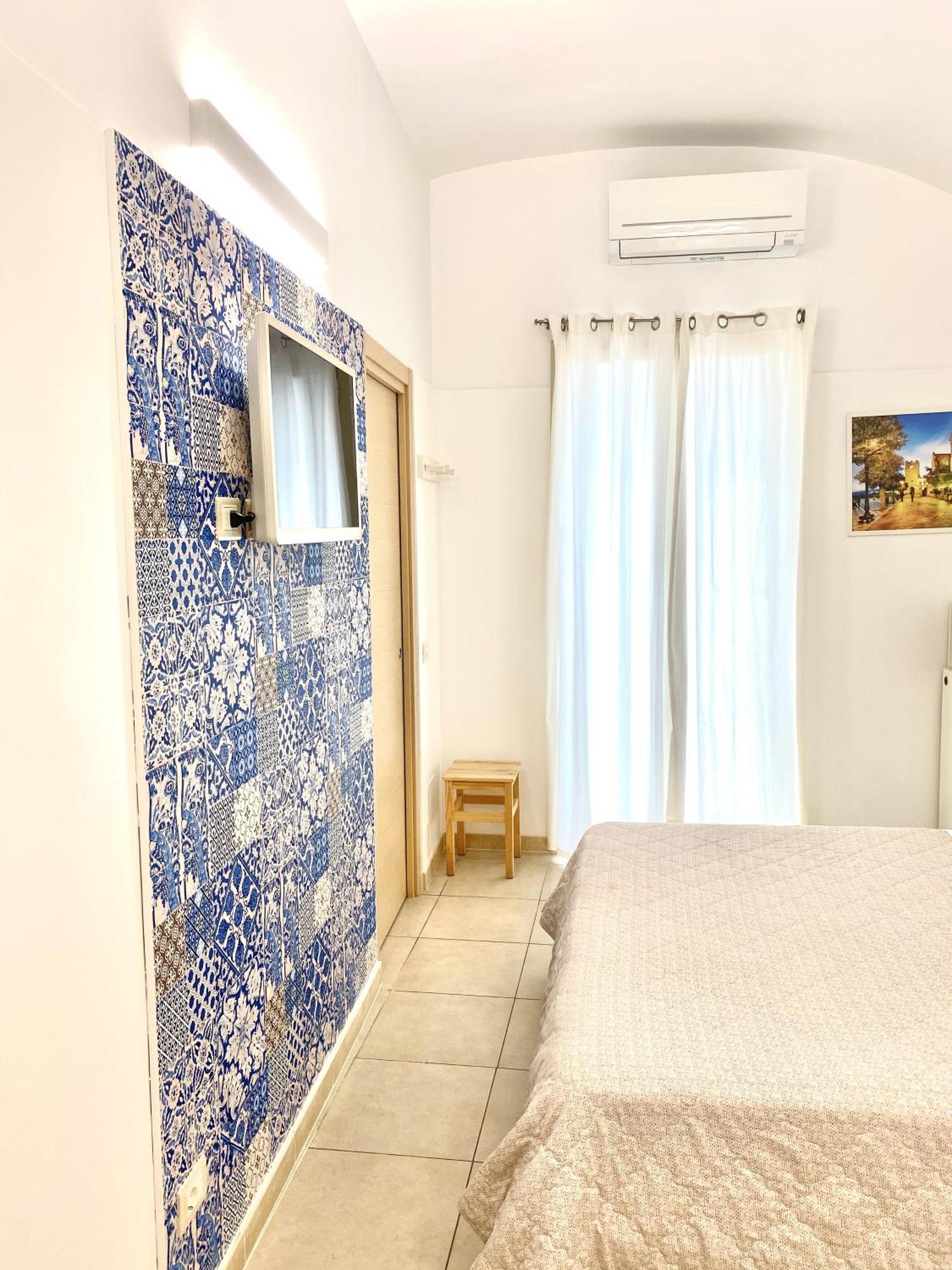 Nina B&B Giardini Naxos Bilik gambar