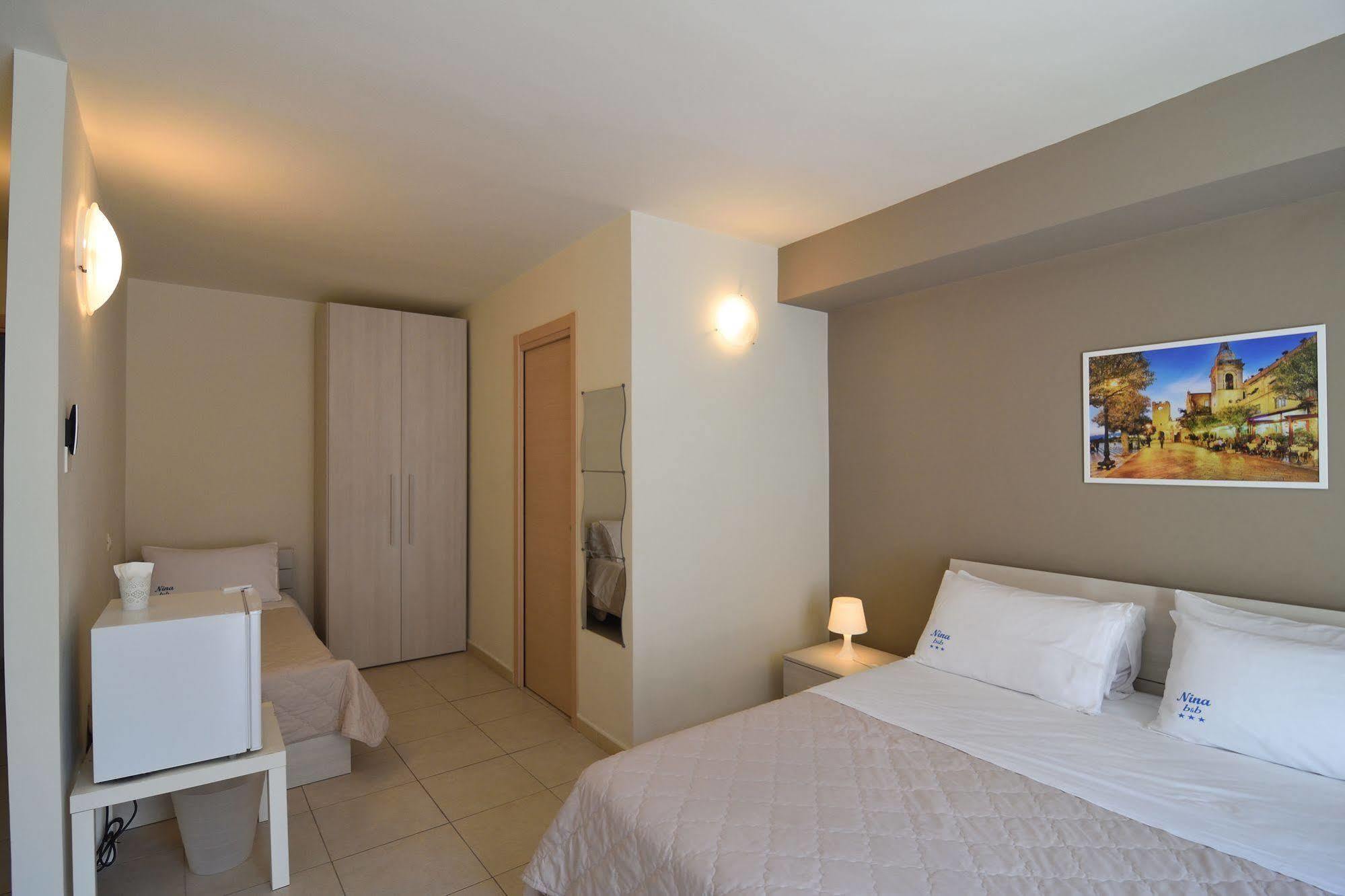 Nina B&B Giardini Naxos Luaran gambar